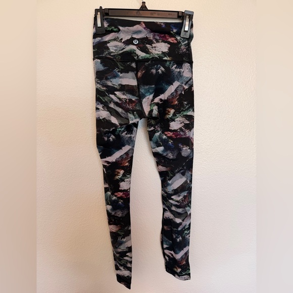 Lululemon Wunder Under High-Rise Tight 25” Size 2 - Picture 5 of 6